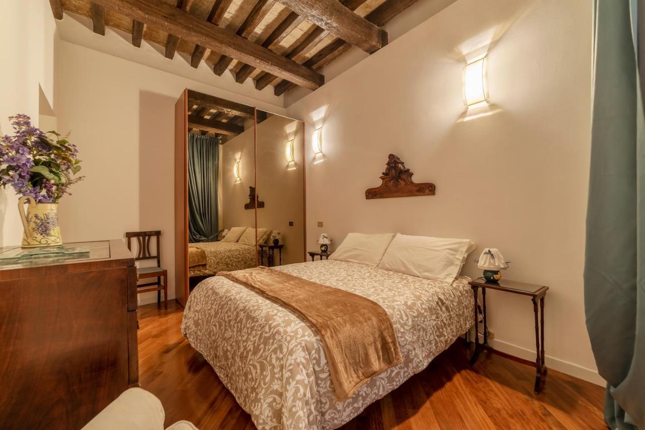 Rione Monti & Cavour Apartment Rome Luaran gambar