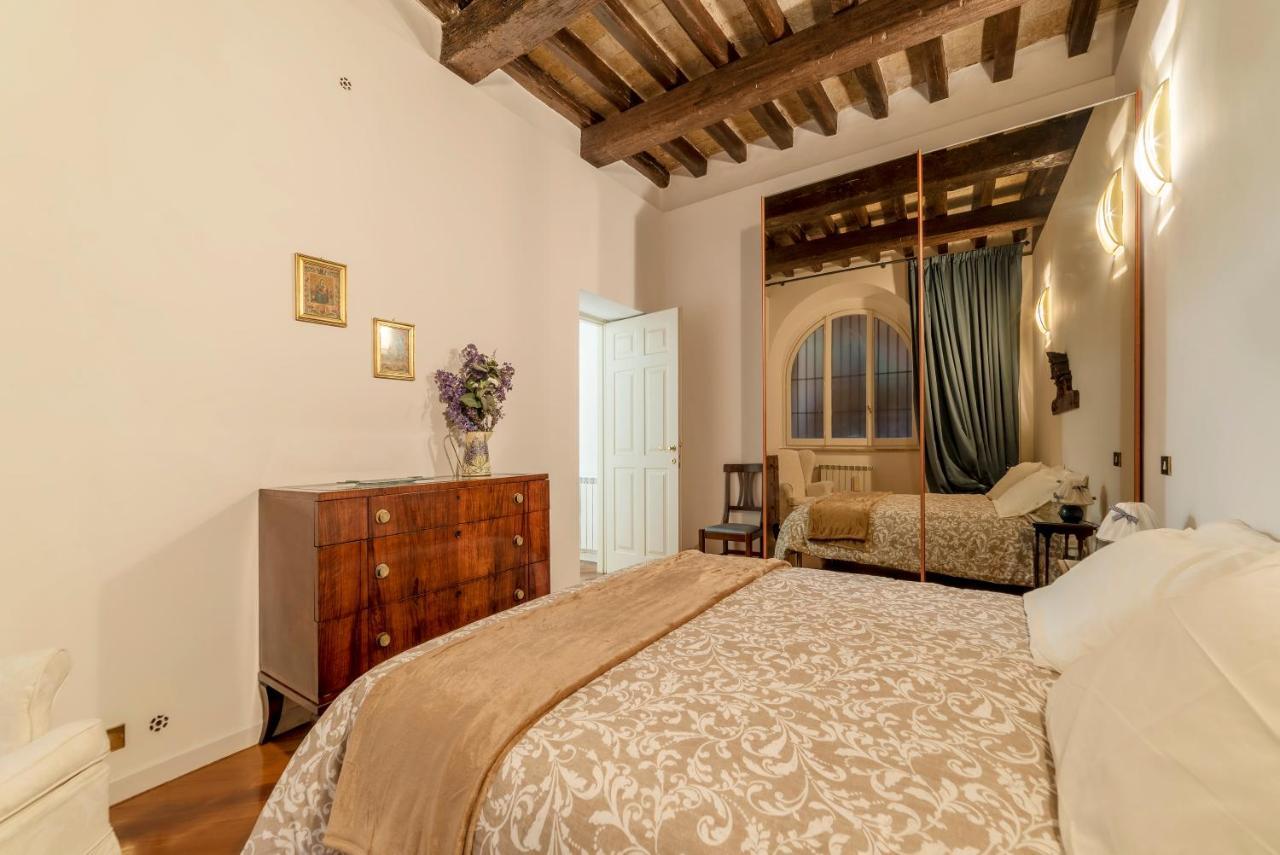 Rione Monti & Cavour Apartment Rome Luaran gambar